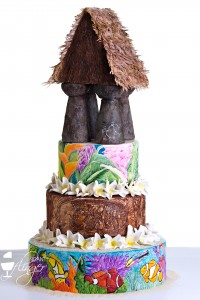Fondant Flinger Guam Cake for Cake Masters Magazine - Photography by Lee Lopez